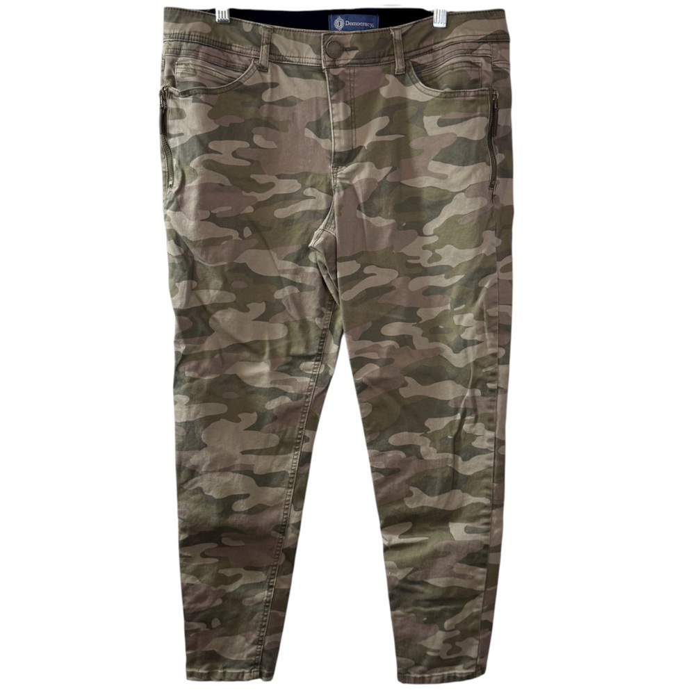 Democracy Ab Absolution Camo Ankle Crop Jeans Pan… - image 1